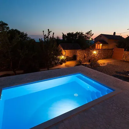 Rustikales Steinhaus Mit Privatpool, Grill, Terrasse, Liegen, Aussendusche Дом отдыха